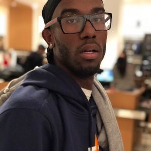 Meet your Posher, Leo